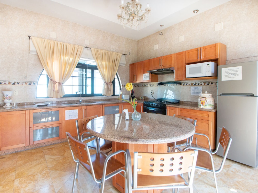 Capital O Hotel San Jose, San Luis