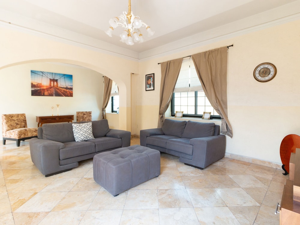 Capital O Hotel San Jose, San Luis