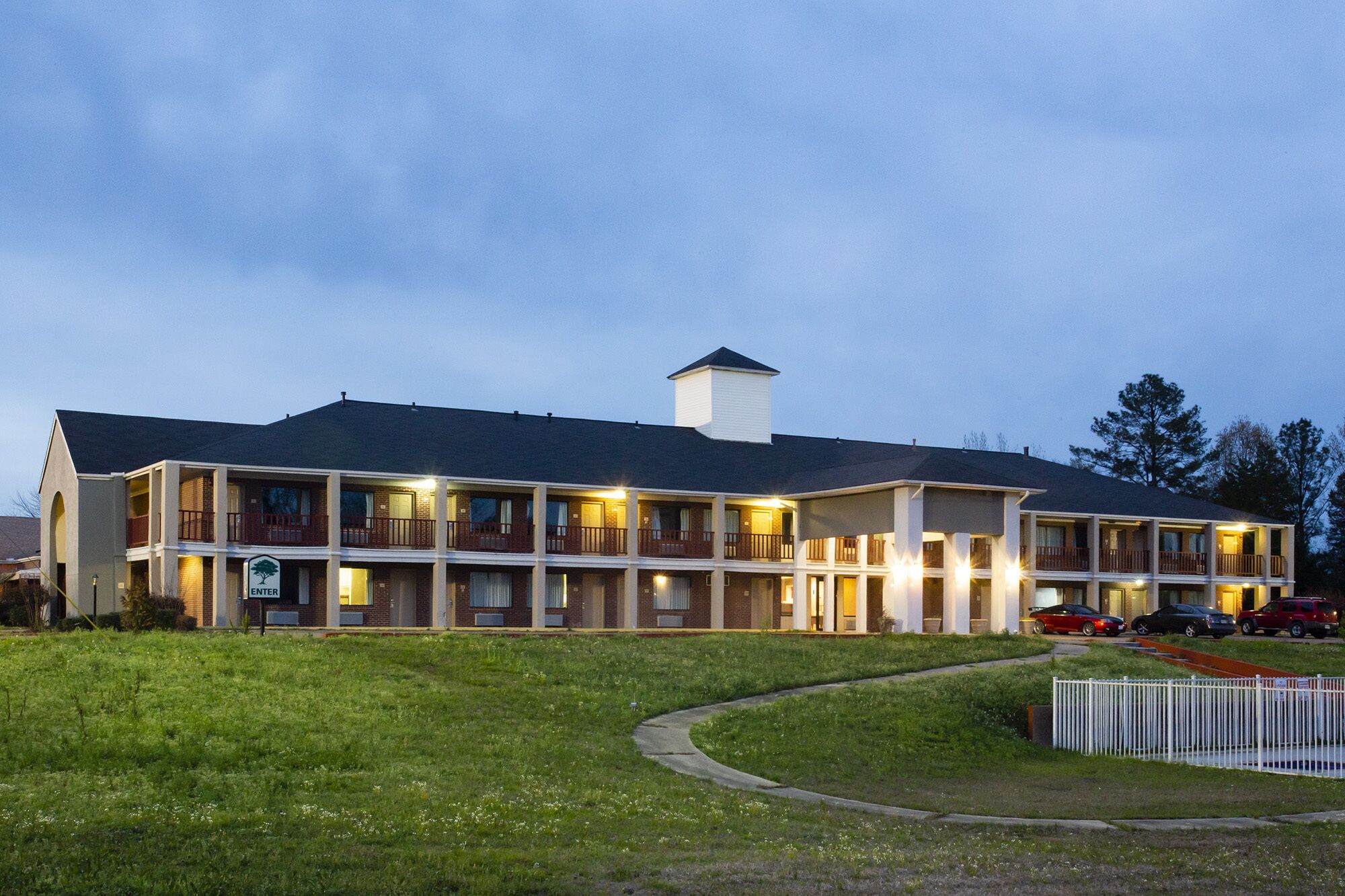 Oak Tree Inn 2022 Room Prices Deals Reviews Expedia Com