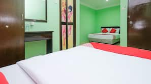 Free WiFi, bed sheets