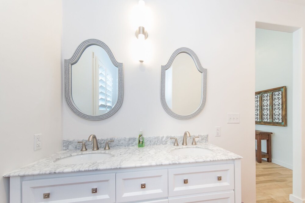 Benson Guest House in Uvalde Best Rates & Deals on Orbitz