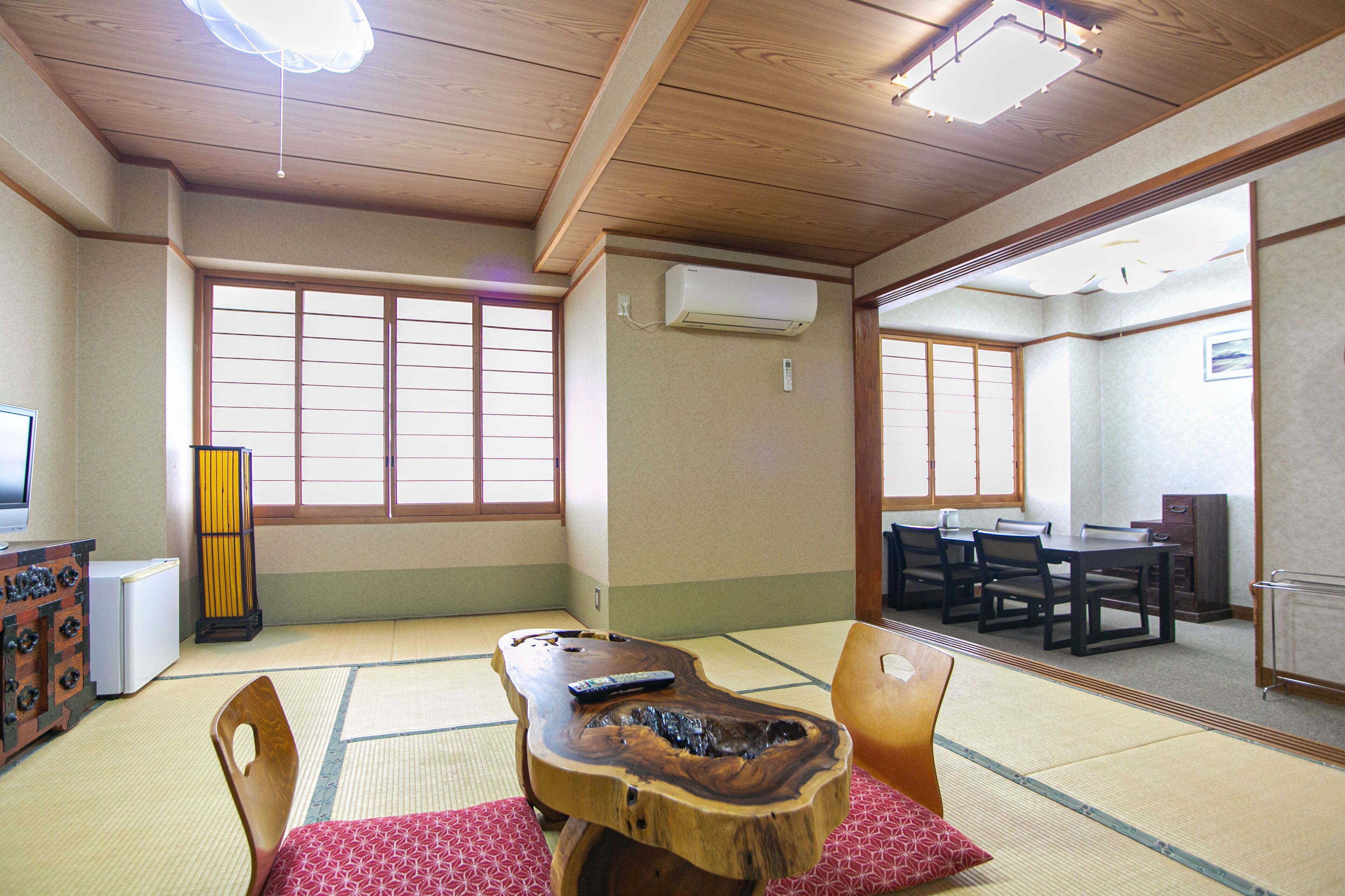 和モダン温泉館 湯布院あかりの宿 口コミ 部屋写真 料金 お得情報 エクスペディア