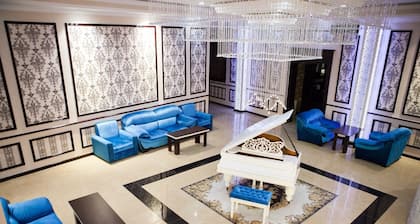 Issam Otel