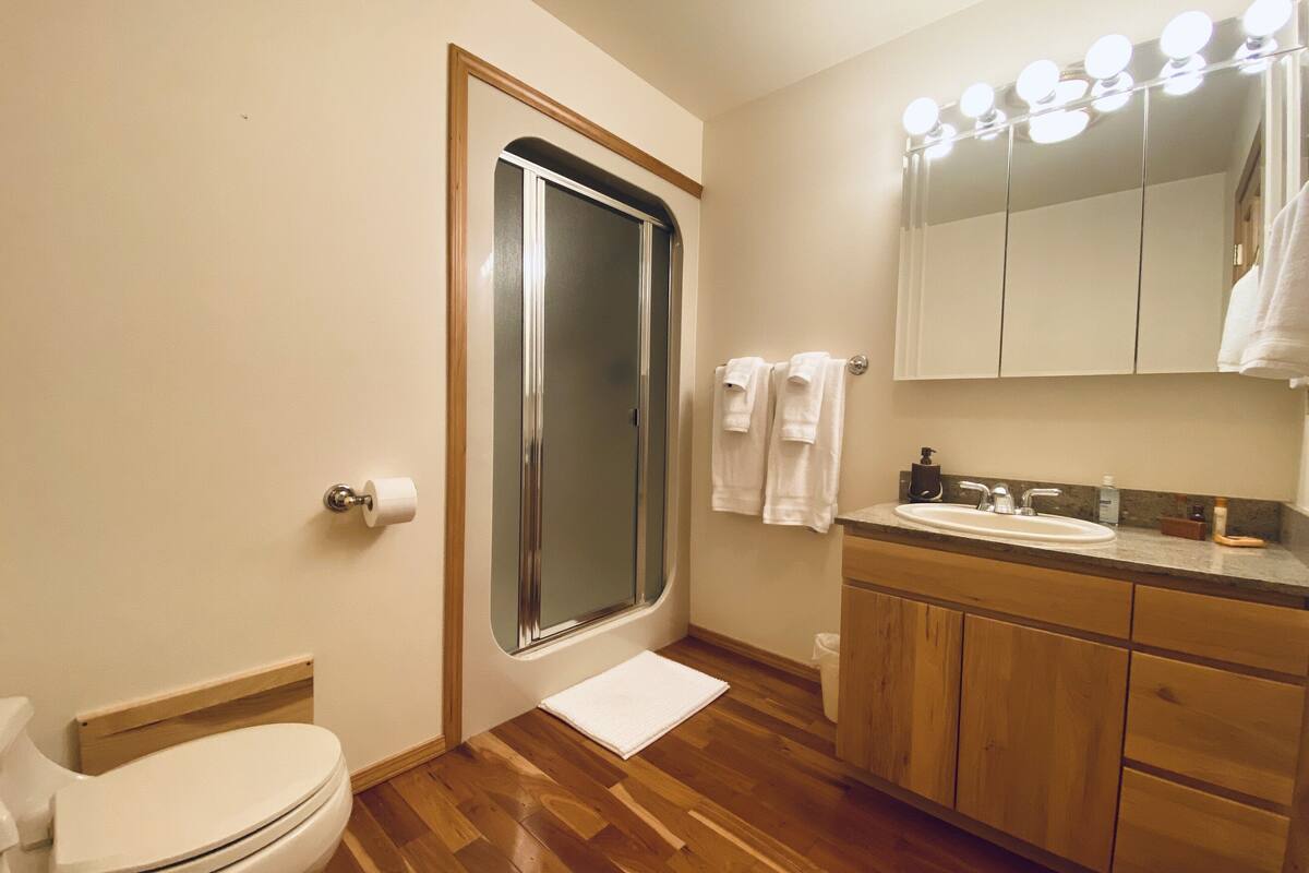 ショショーニ川を越えた山脈の豪華な景色を望む広々とした家 口コミ 部屋写真 料金 お得情報 エクスペディア ショショーニ川を越えた山脈の豪華な景色を望む広々とした家 口コミ 部屋写真 料金 お得情報 エクスペディア