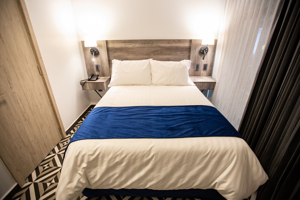 Hotel Esfera Tulancingo