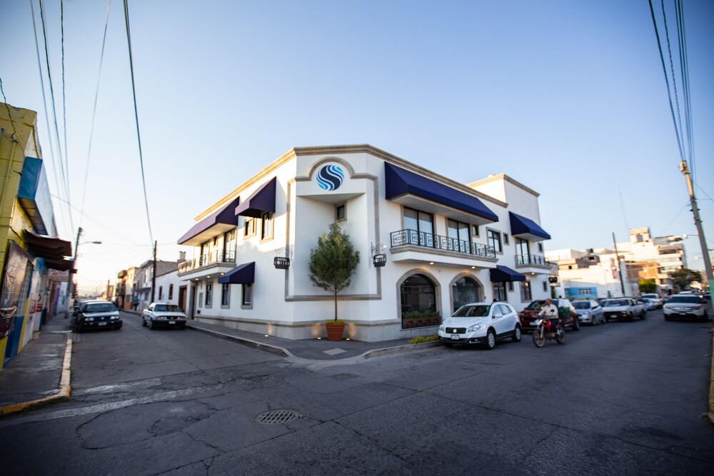 Hotel Esfera Tulancingo