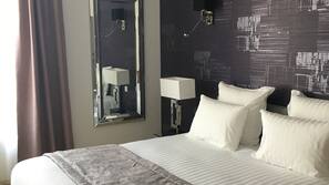 In-room safe, blackout curtains, cots/infant beds, rollaway beds