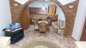 2 bedrooms, free WiFi
