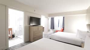 Premium bedding, in-room safe, individually decorated