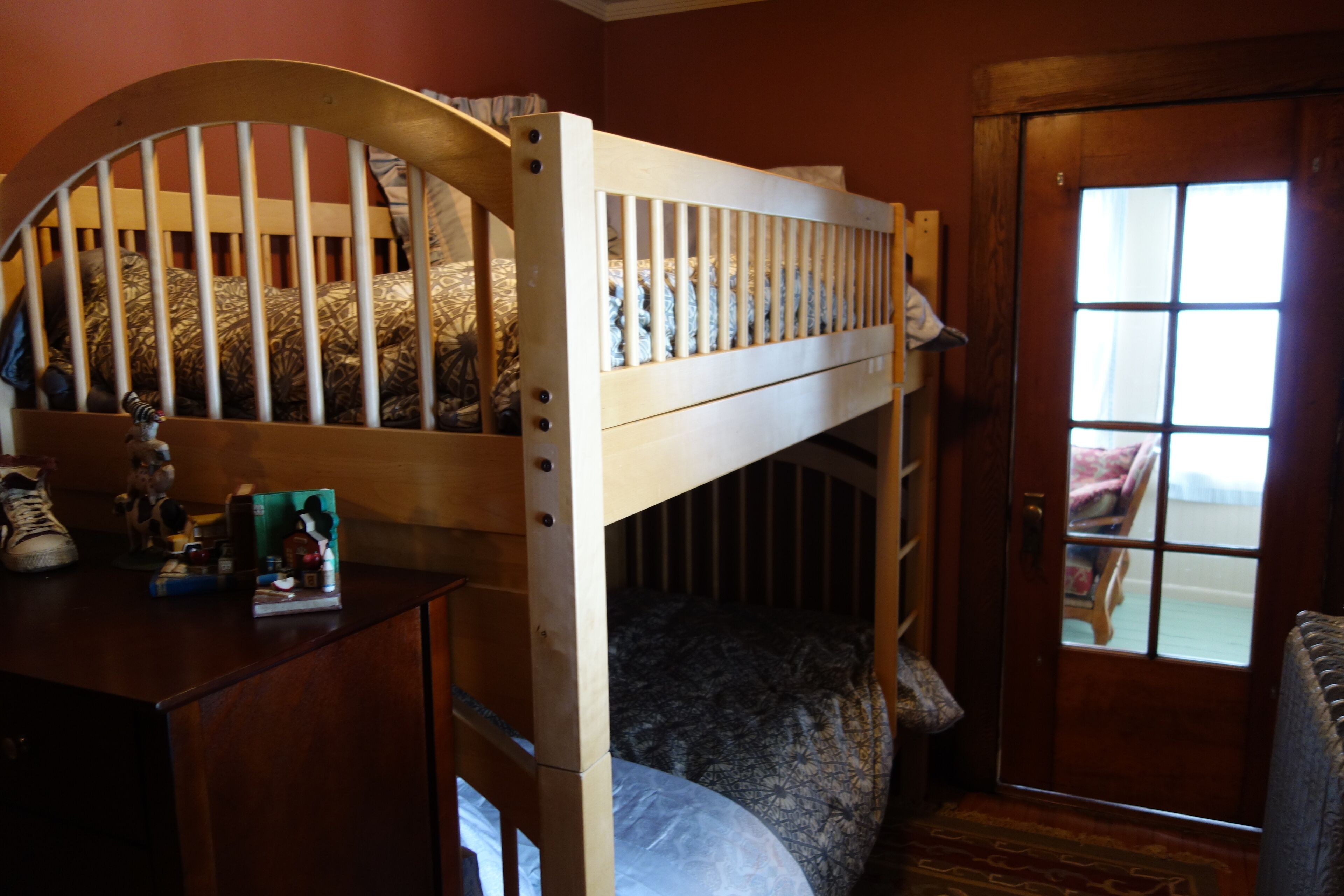 Rydell House - Spacious, Elegant Craftsman Style you Will Call Home in Superior, United States