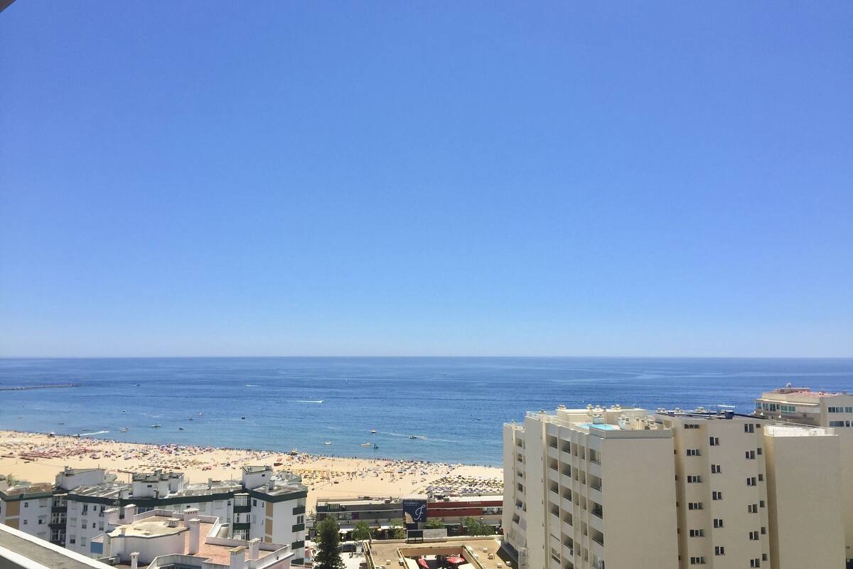 The Blue Apartment Praia Da Rocha 口コミ 部屋写真 料金 お得情報 エクスペディア The Blue Apartment Praia Da Rocha 口コミ 部屋写真 料金 お得情報 エクスペディア