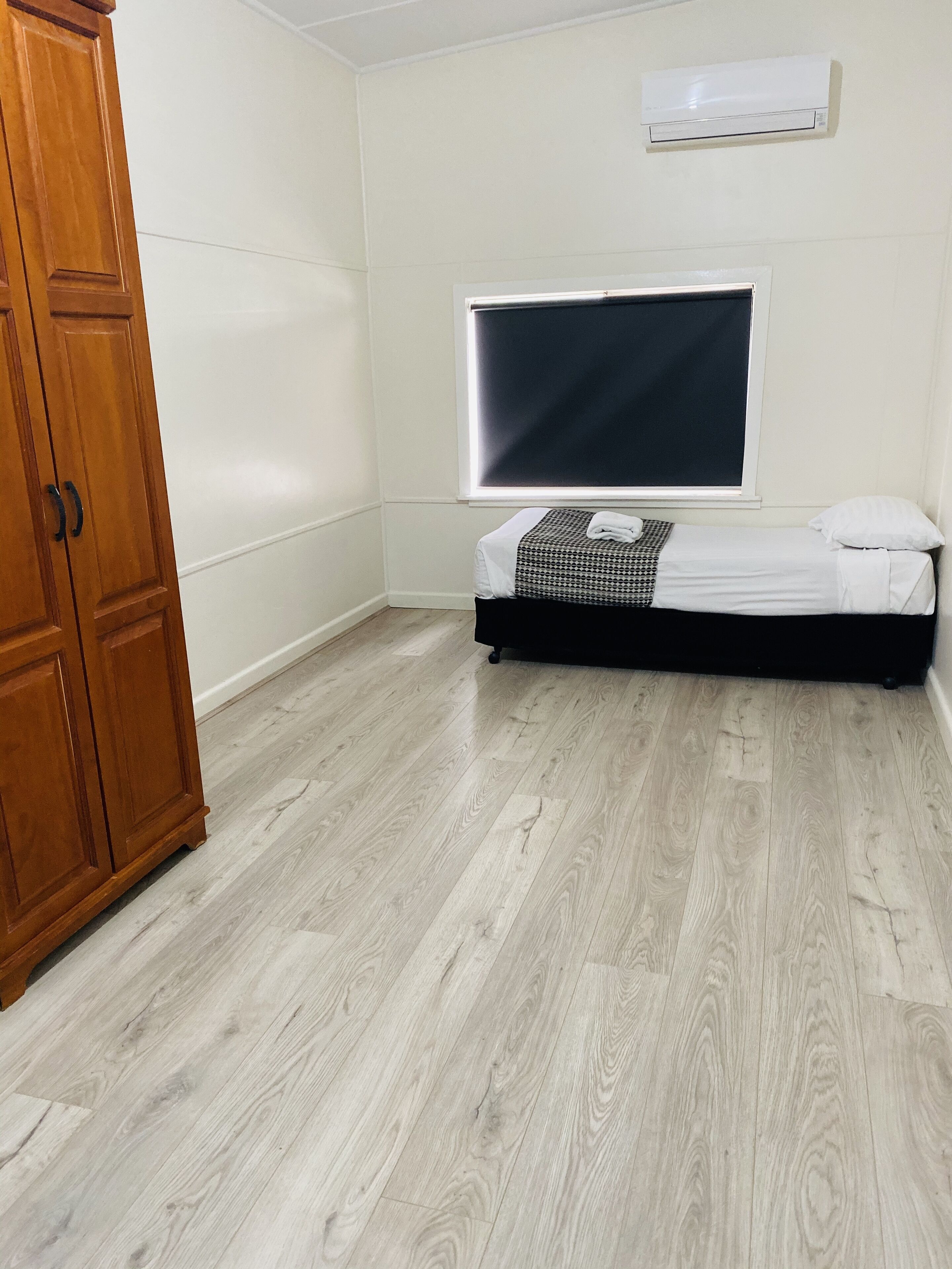 Castlereagh Lodge Motel