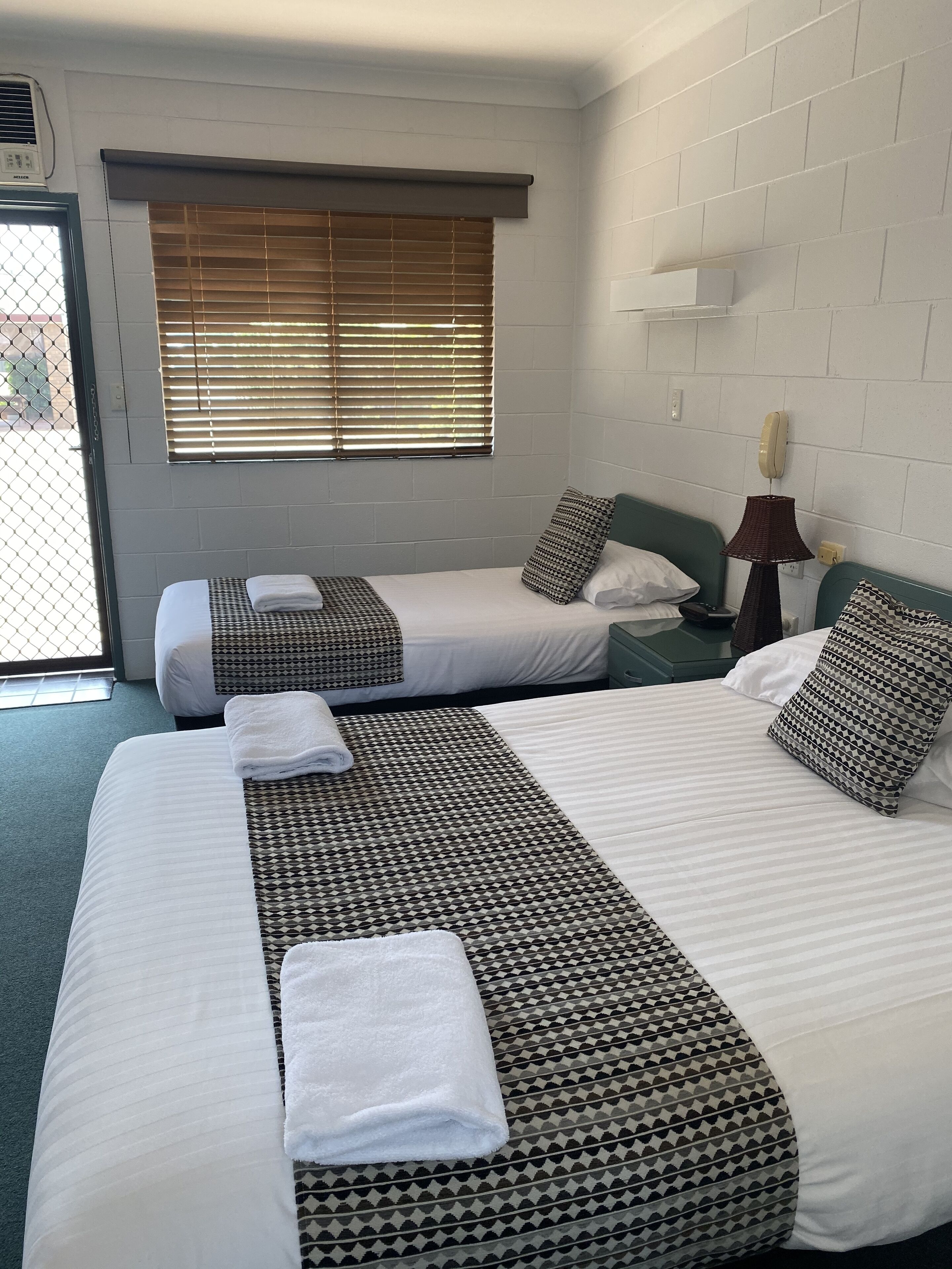 Castlereagh Lodge Motel