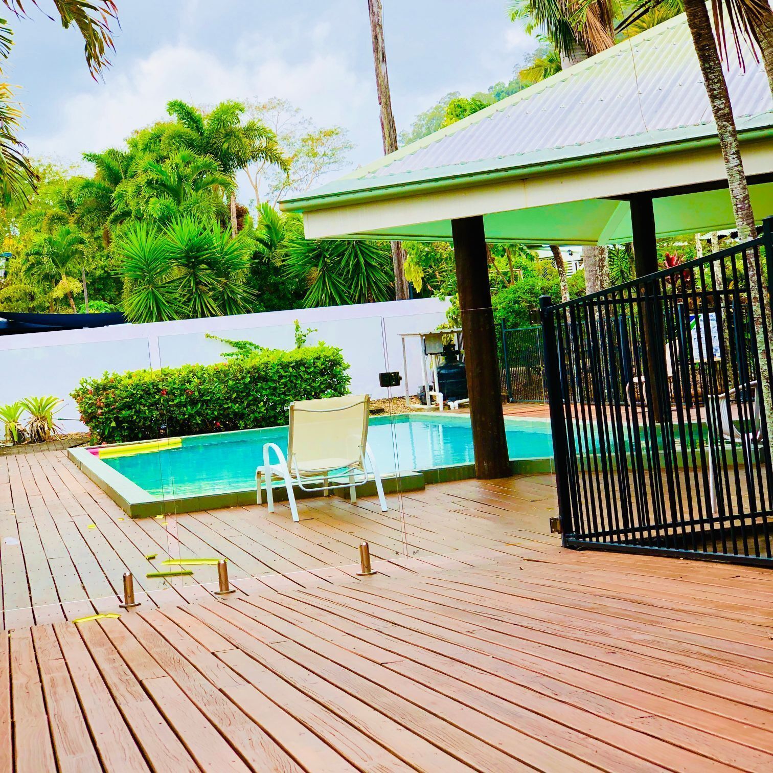 Resort Style Home in a Tropical Garden Close to City