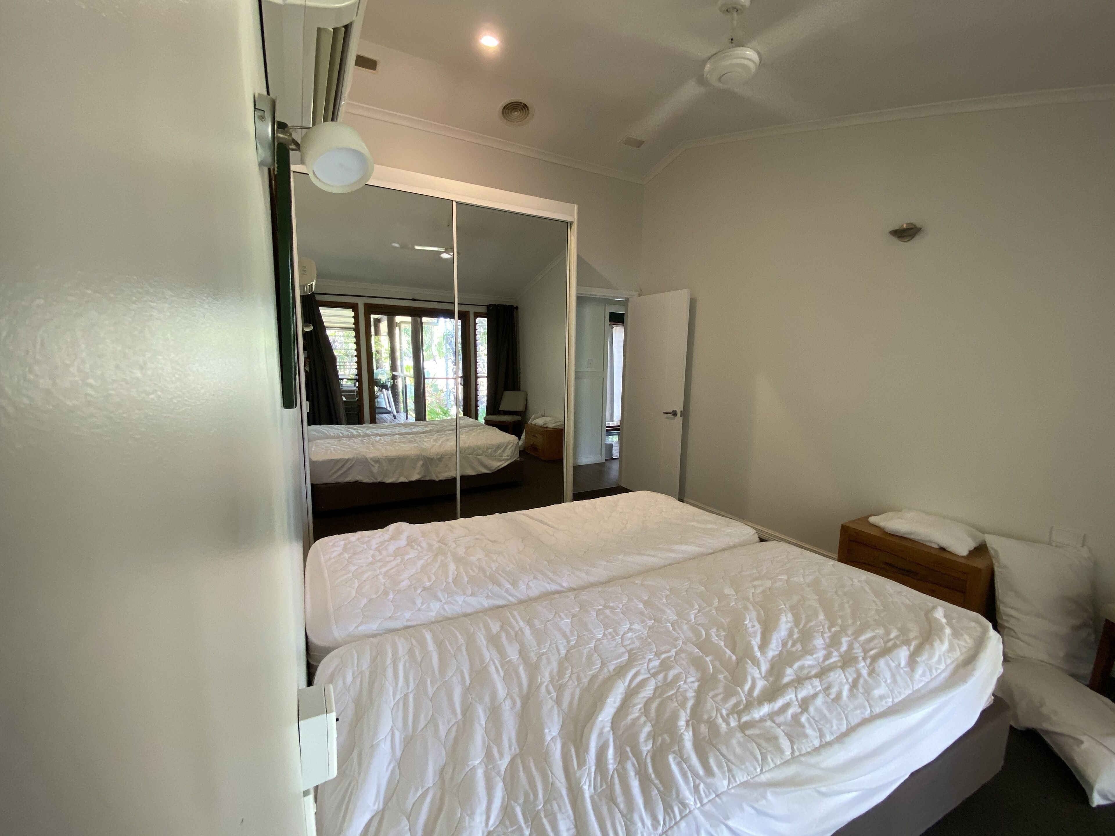 Resort Style Home in a Tropical Garden Close to City