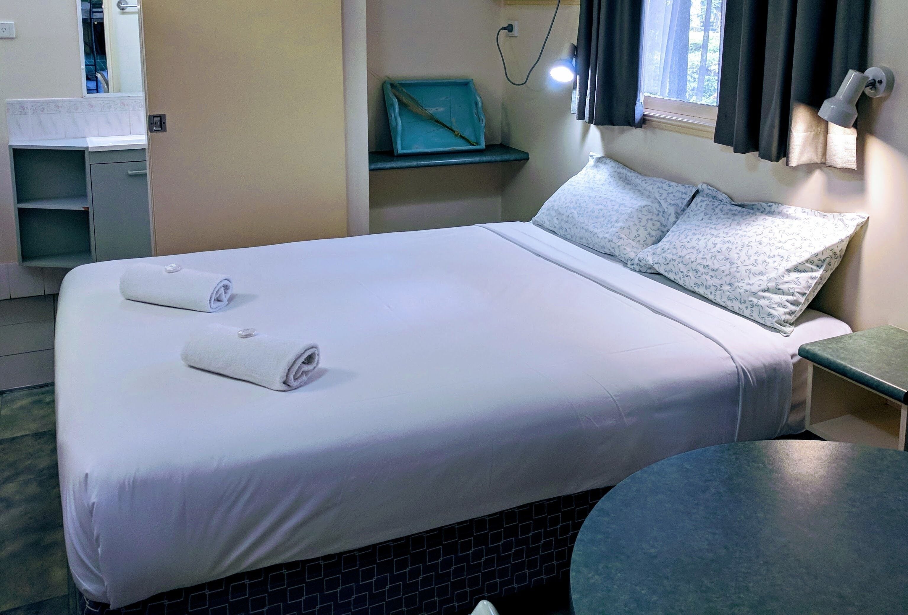 Dalrymple Tourist Van Park