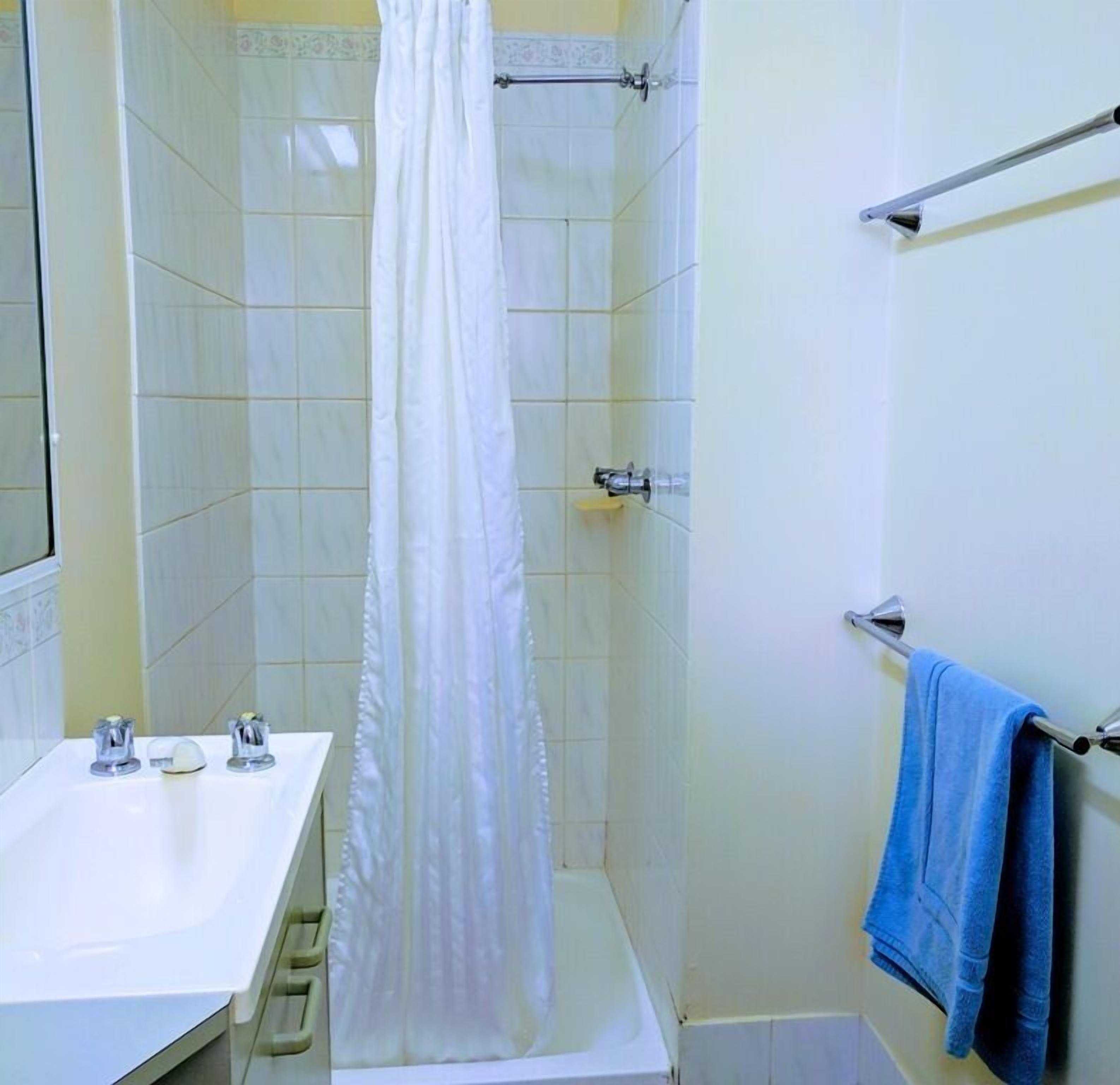 Dalrymple Tourist Van Park