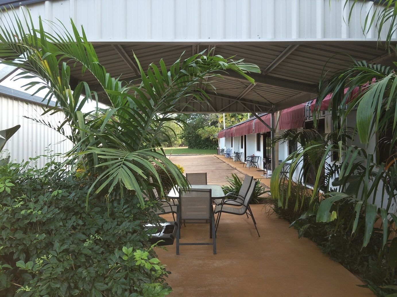 Ash Palms Motor Inn
