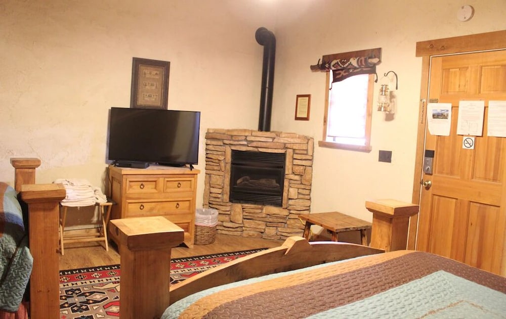 Big Bend Lodging at Ten Bits Ranch | Room #1 (The Bank) - Terlingua | Vrbo