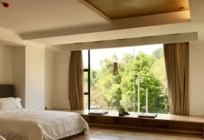 Double Bed Room With Ancient Cloud Lake View | Desk, free WiFi