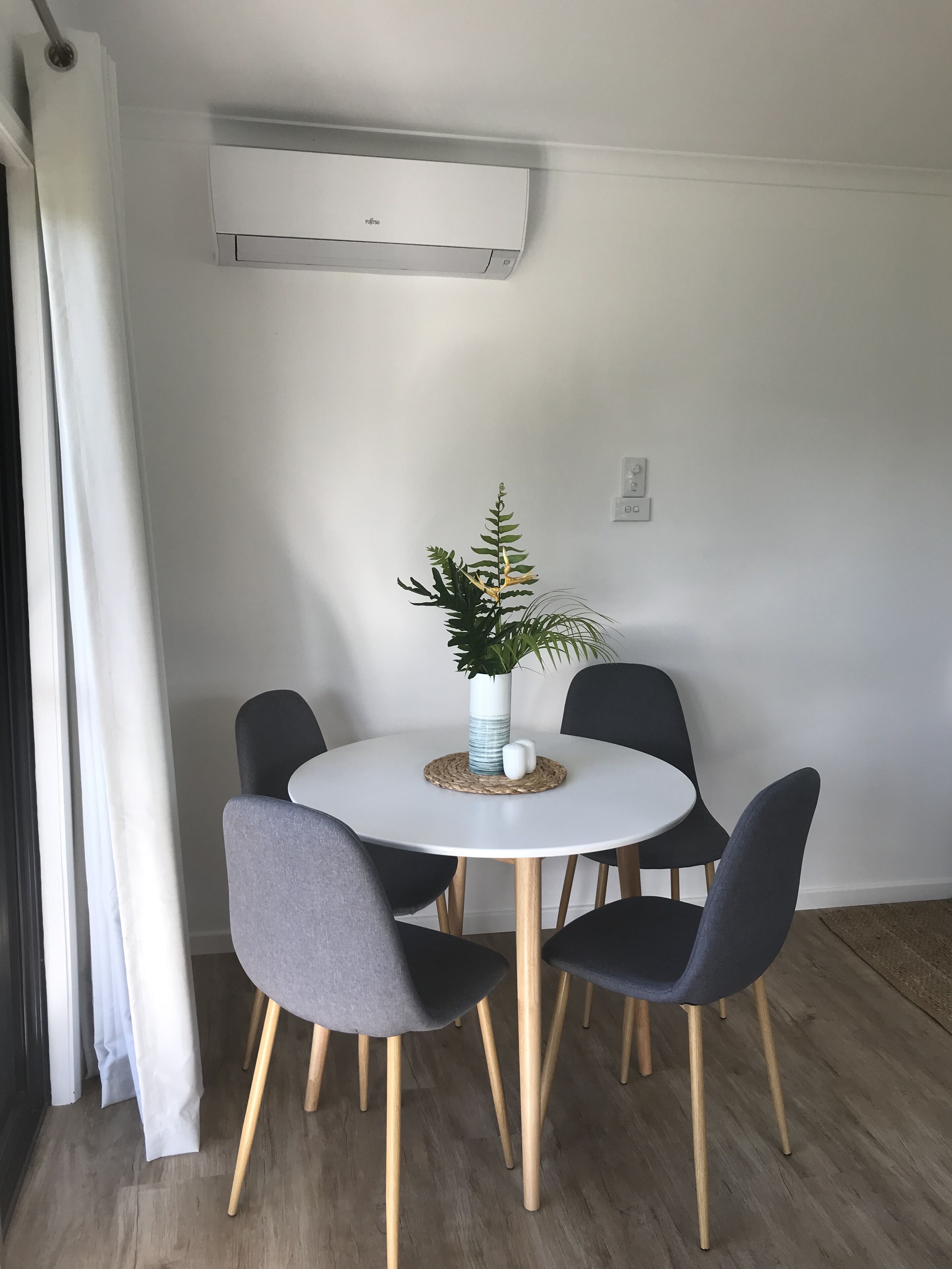 New!Cairns Tropical Private Villa close to everything.