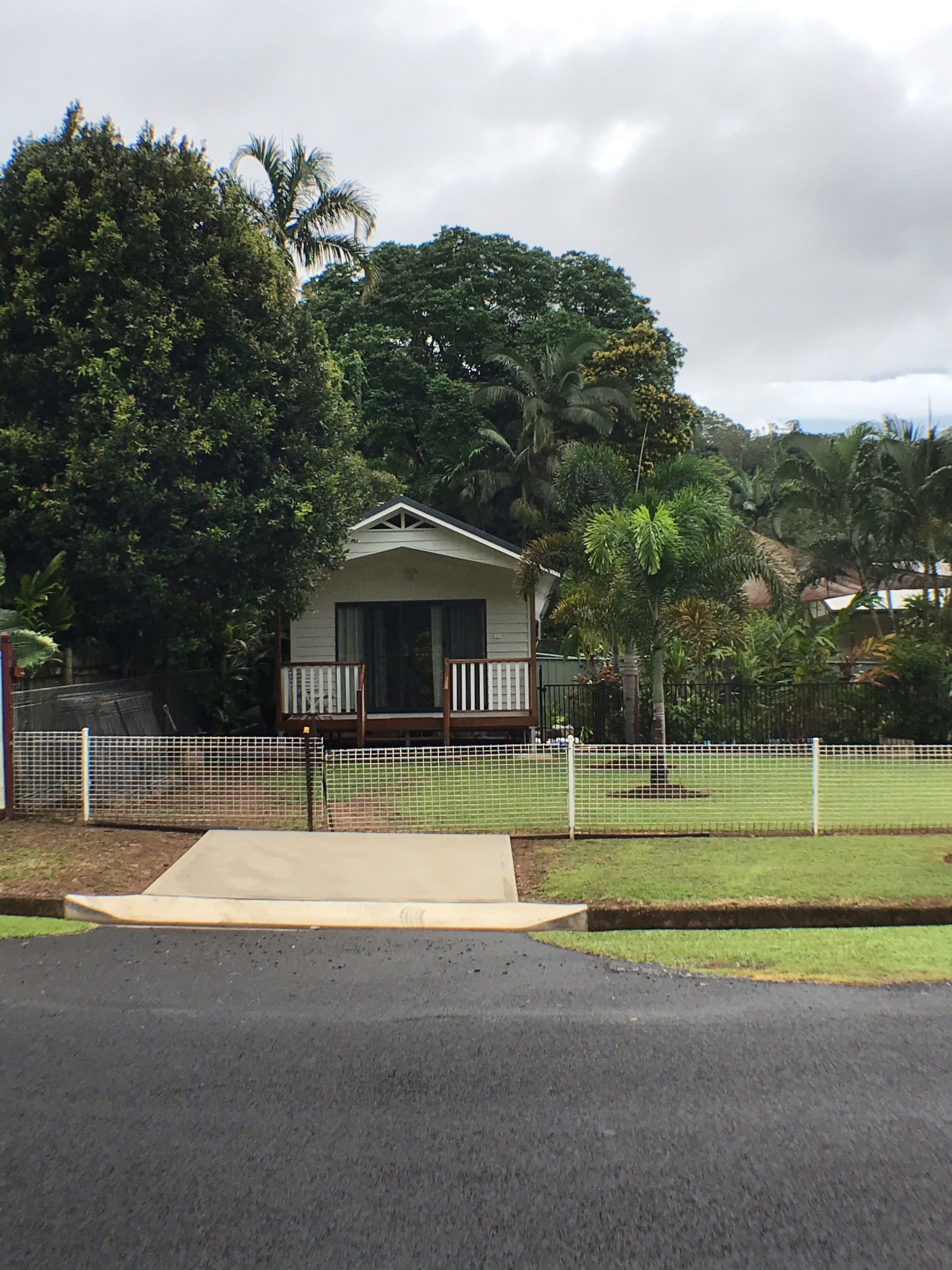 New!Cairns Tropical Private Villa close to everything.