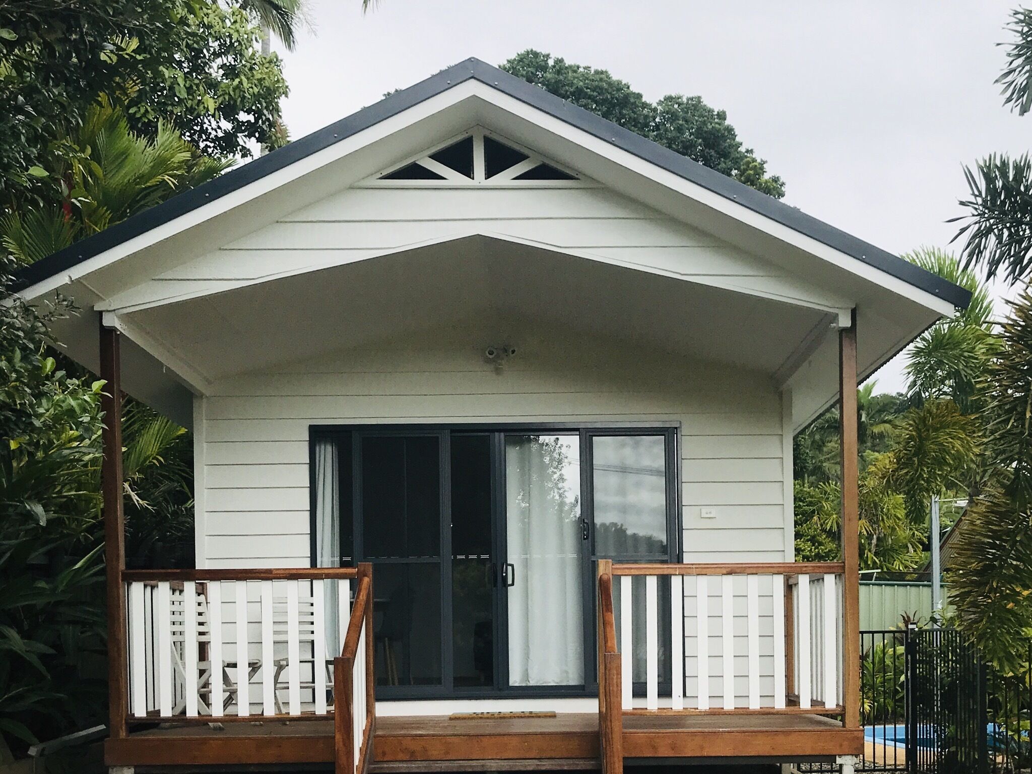 New!Cairns Tropical Private Villa close to everything.