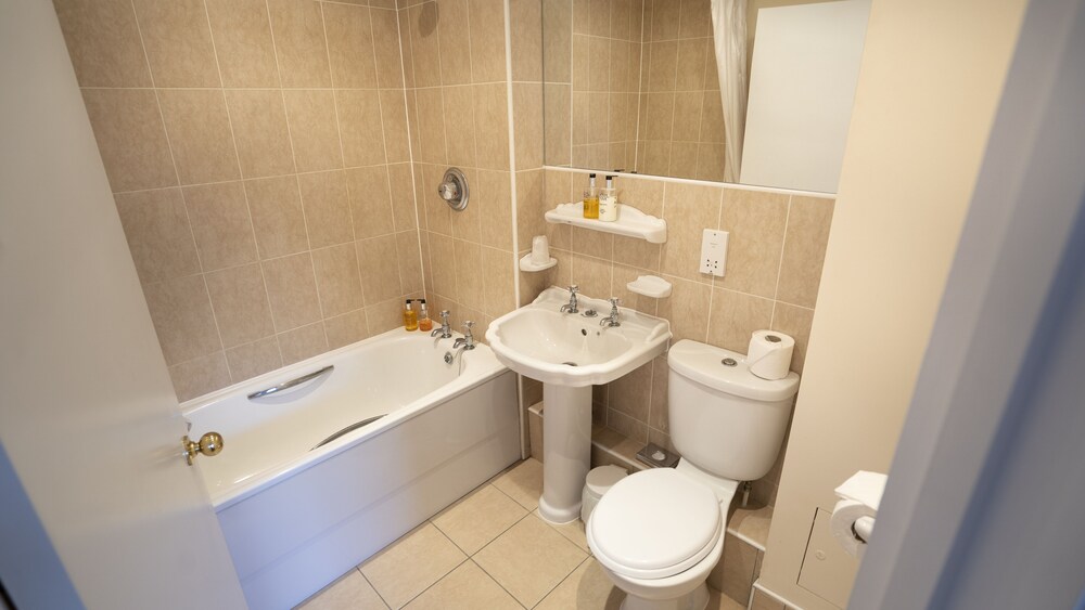 The Emmbrook Inn Deals & Reviews (Wokingham, GBR) Wotif