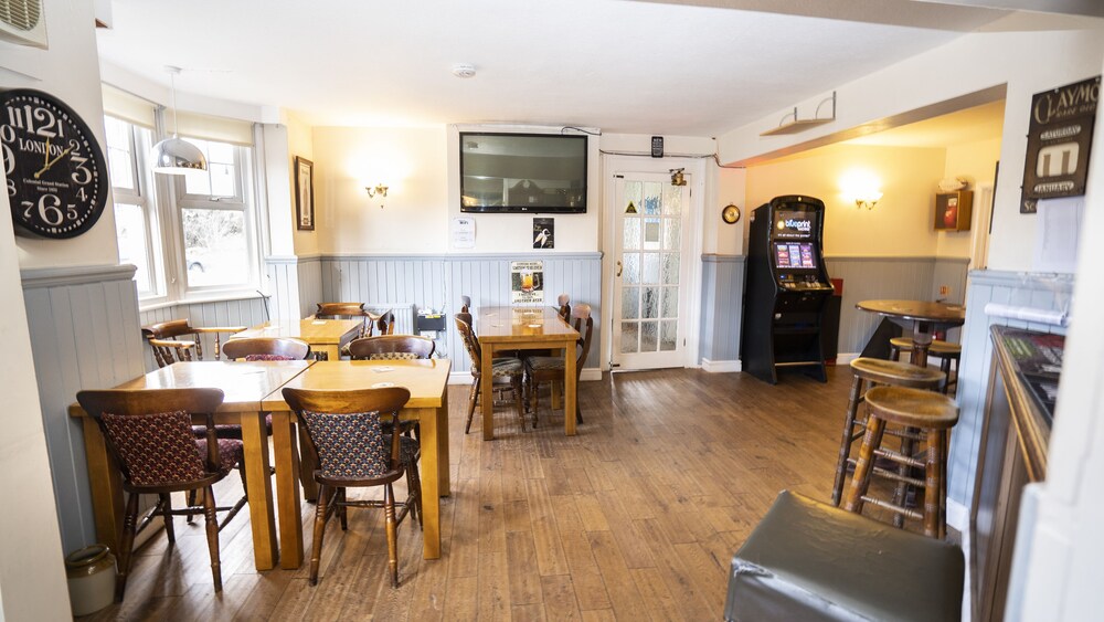 The Emmbrook Inn Deals & Reviews (Wokingham, GBR) Wotif