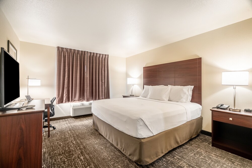 Room, Cobblestone Hotel & Suites - Andrews