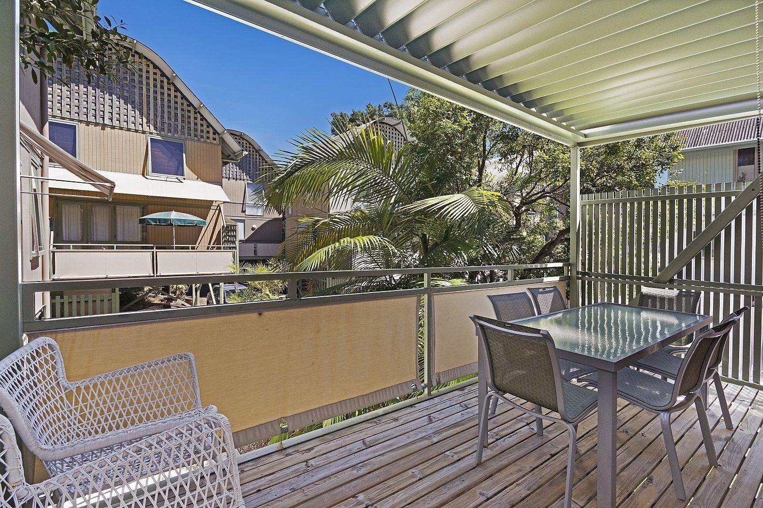 Beach House On Hastings Beach Houses 22 Hastings St Sunshine Coast