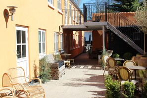 Deluxe Room, 1 Bedroom | Terrace/patio