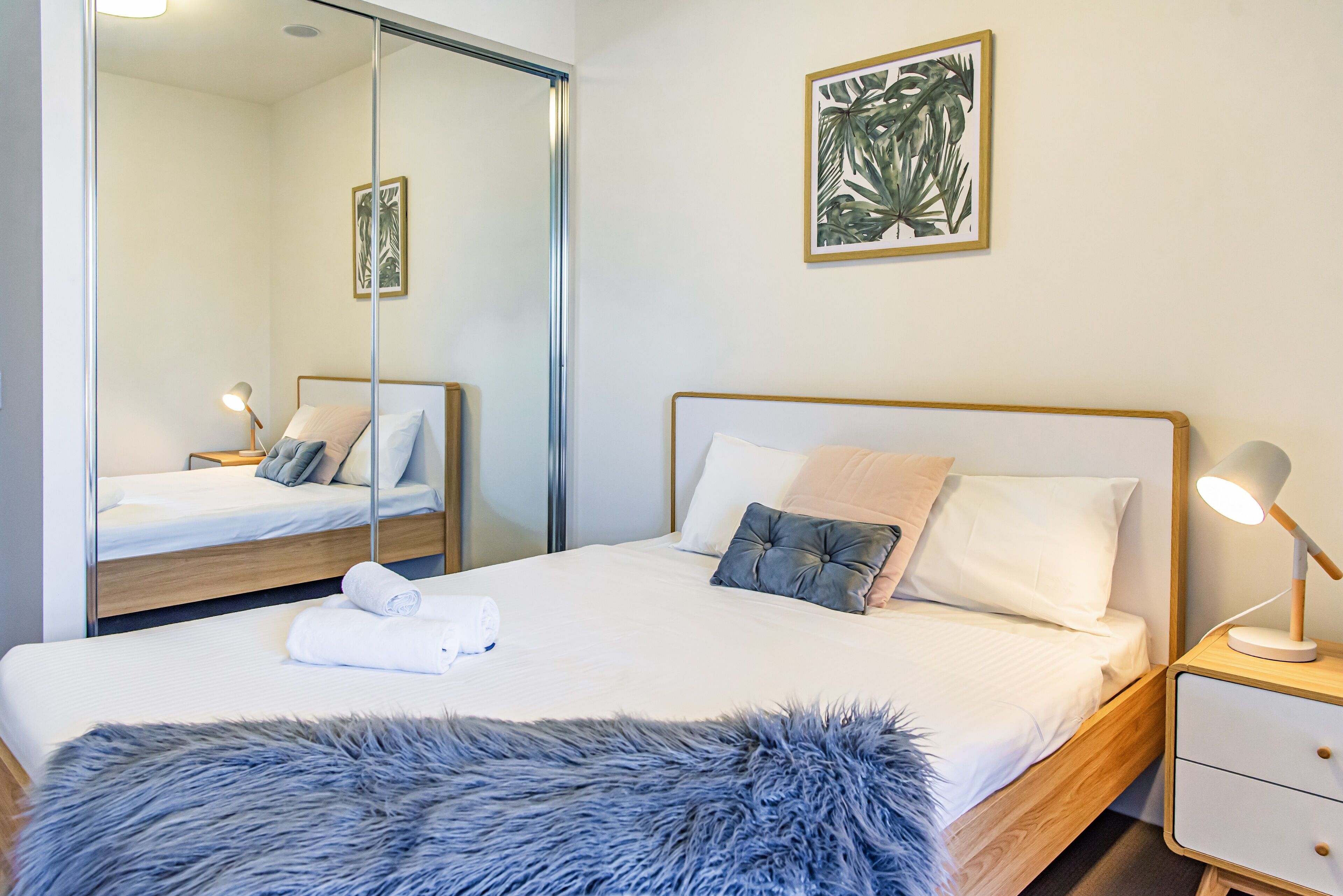 Elegant Water Front 2 Bed Apt @south Bank