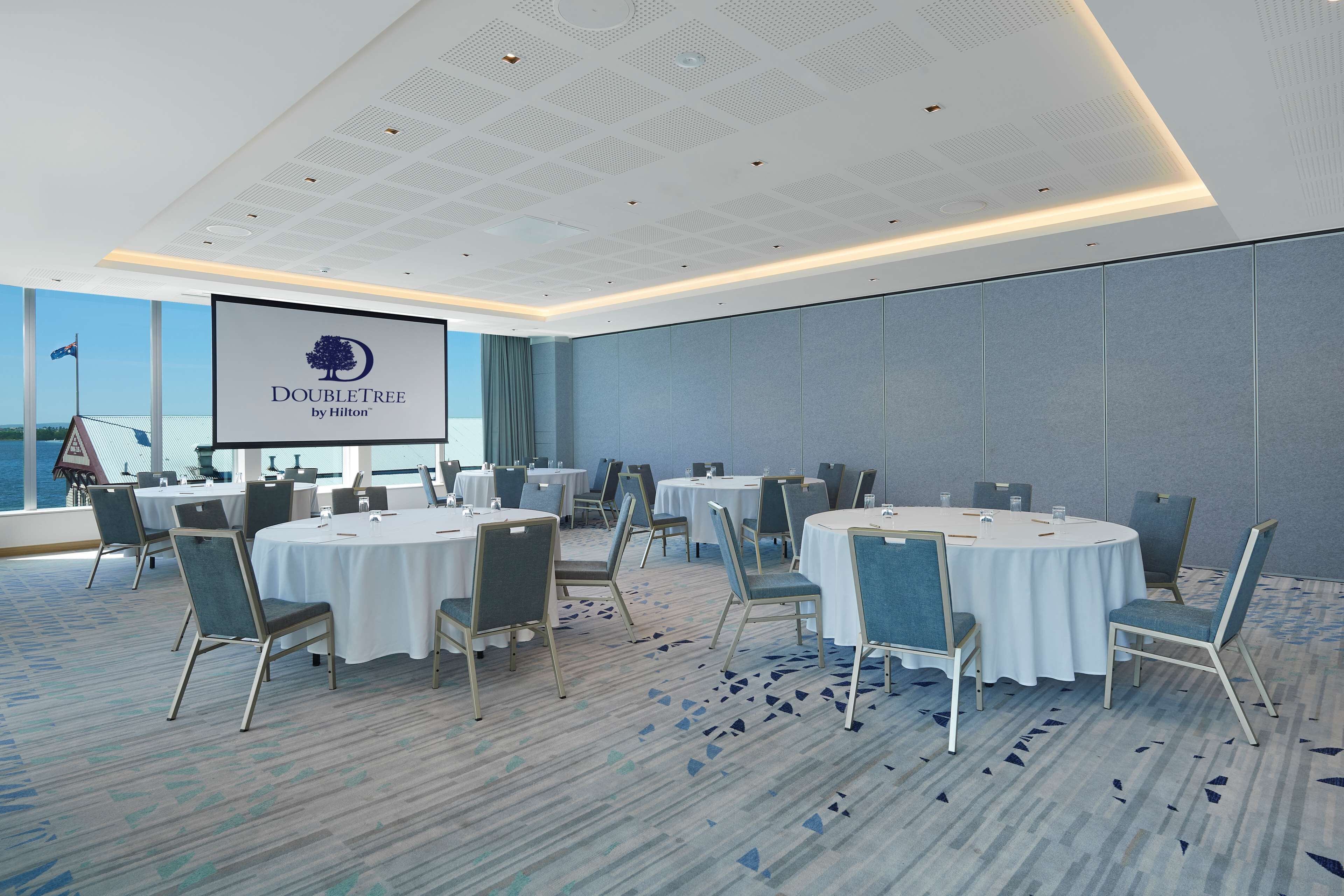 DoubleTree by Hilton Perth Waterfront