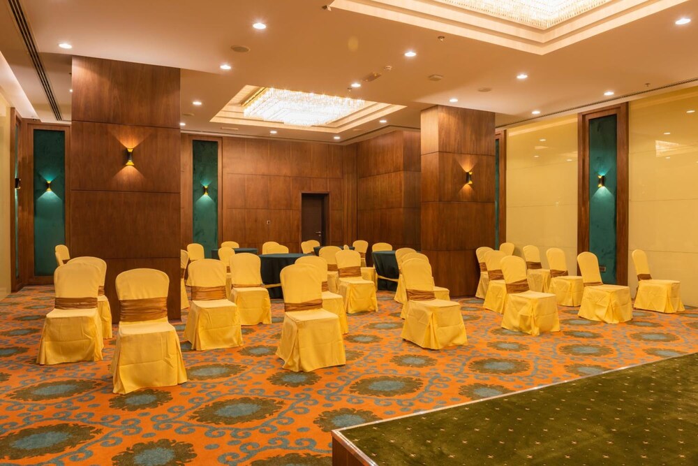 Foto - Royal Crown Hotel