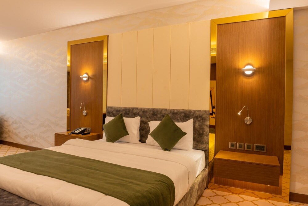 Foto - Royal Crown Hotel