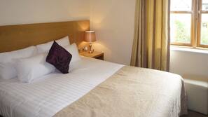 2 bedrooms, Internet, linens