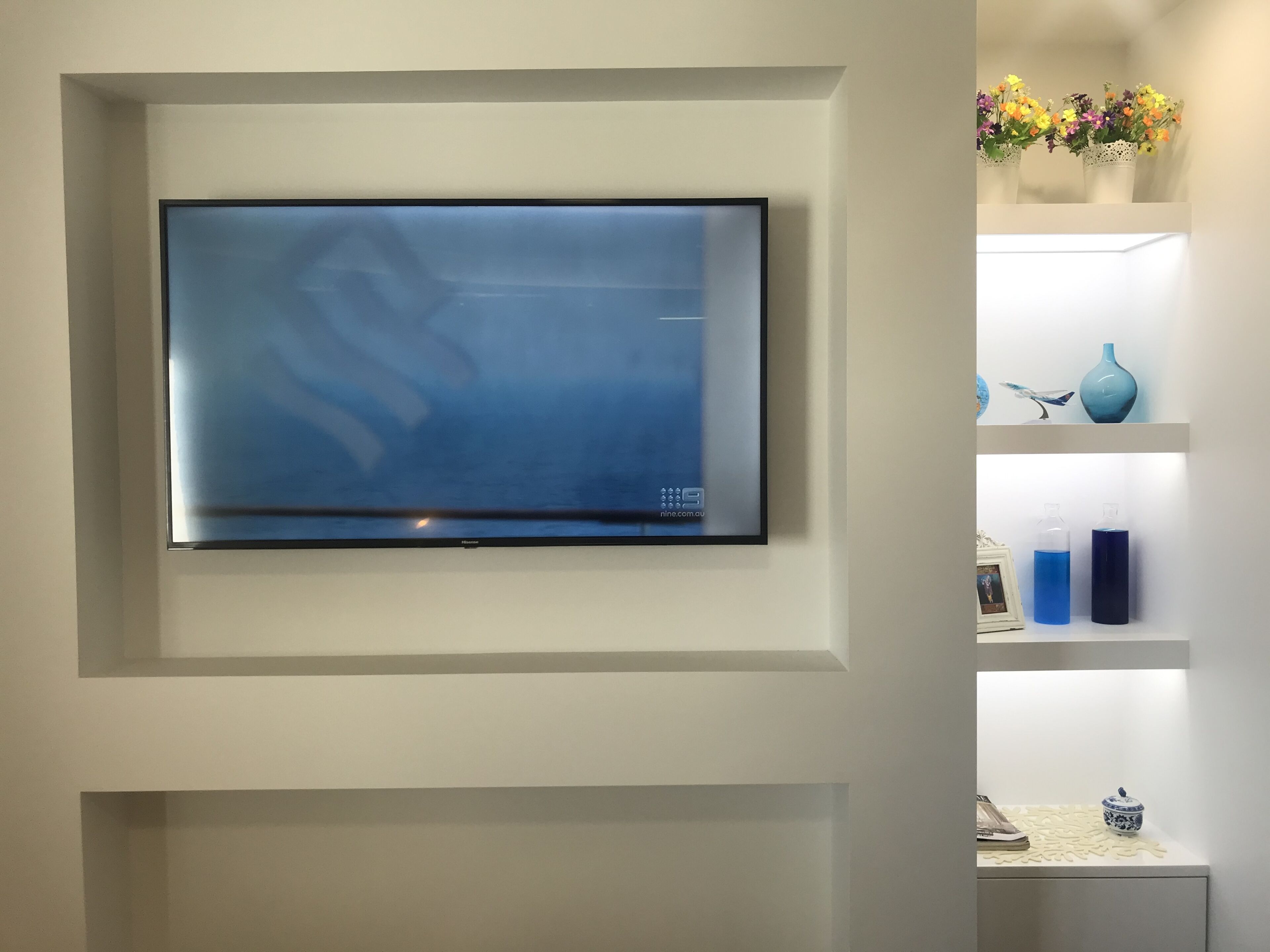 M207 Central Studio in Free Transit Bus Zone