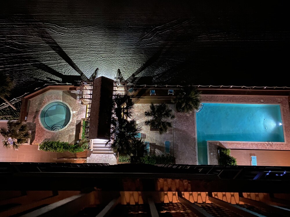 1108 Waters Edge Resort 1 Bedroom Condo