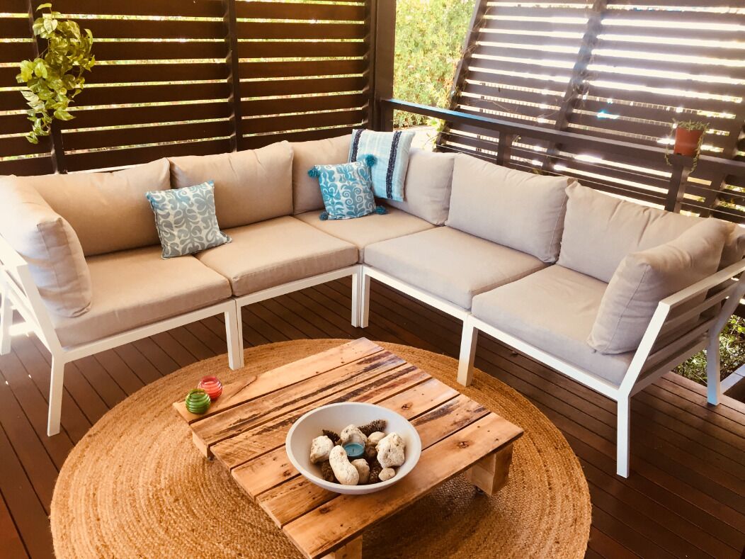 Stylish Family Beach House With Aircon - 200m to the Beach