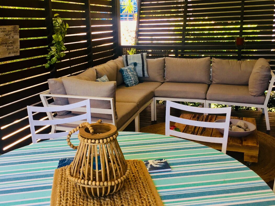 Stylish Family Beach House With Aircon - 200m to the Beach