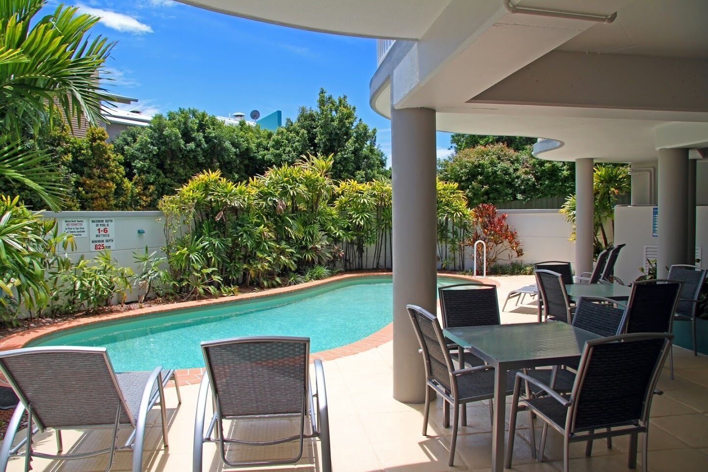 2BR Coolum Beach 🌴Rooftop Deck☀️Spa💦Tennis🎾Pool