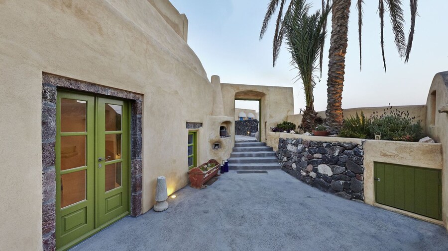 The Palm Tree Residence