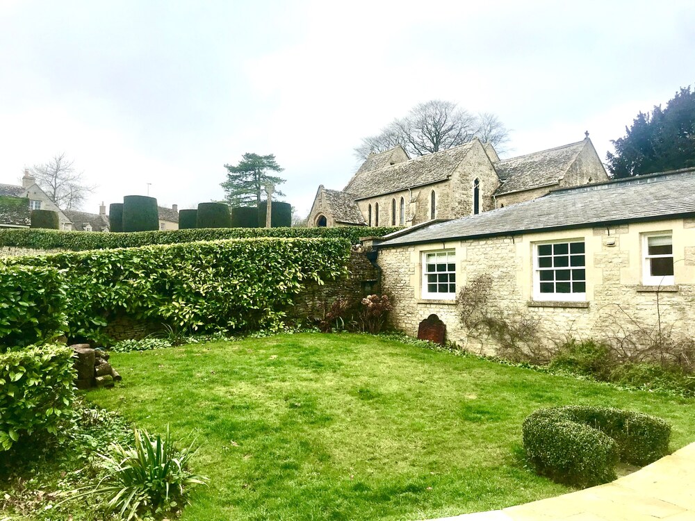 30 Discount Beautiful converted studio apartment in idyllic Cotswold