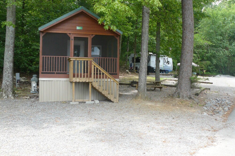 Lake Guntersville State Park RRM Cabins, Gadsden Room Prices & Reviews