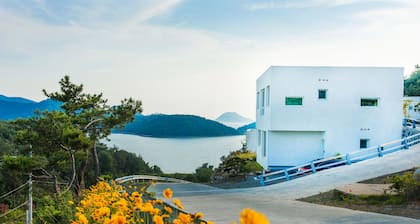 Sosiega Hue Pension
