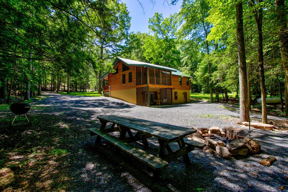 Bear Paw Lodge = Center Of Nature@God's Creation#Campfire+Fun&Trails