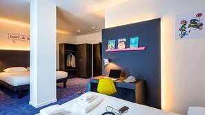Luxe beddengoed, een kluis op de kamer, verduisterende gordijnen