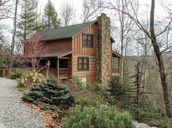 Just Added Log Cabin Min To Sugar2 Fireplaceswalk To Waterfall