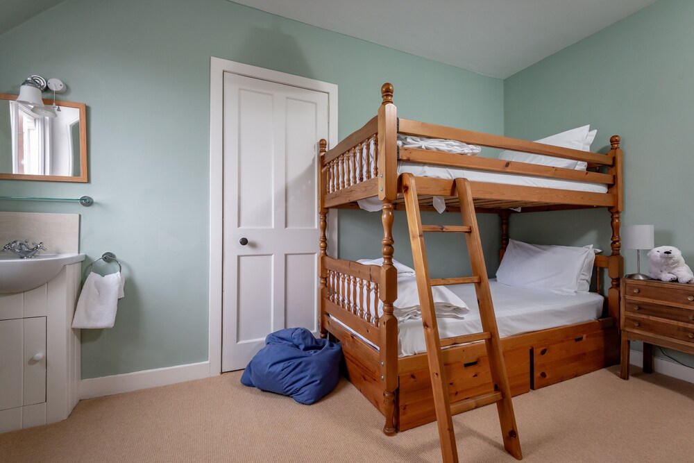 The Stables Loft Close to Elie Beach
